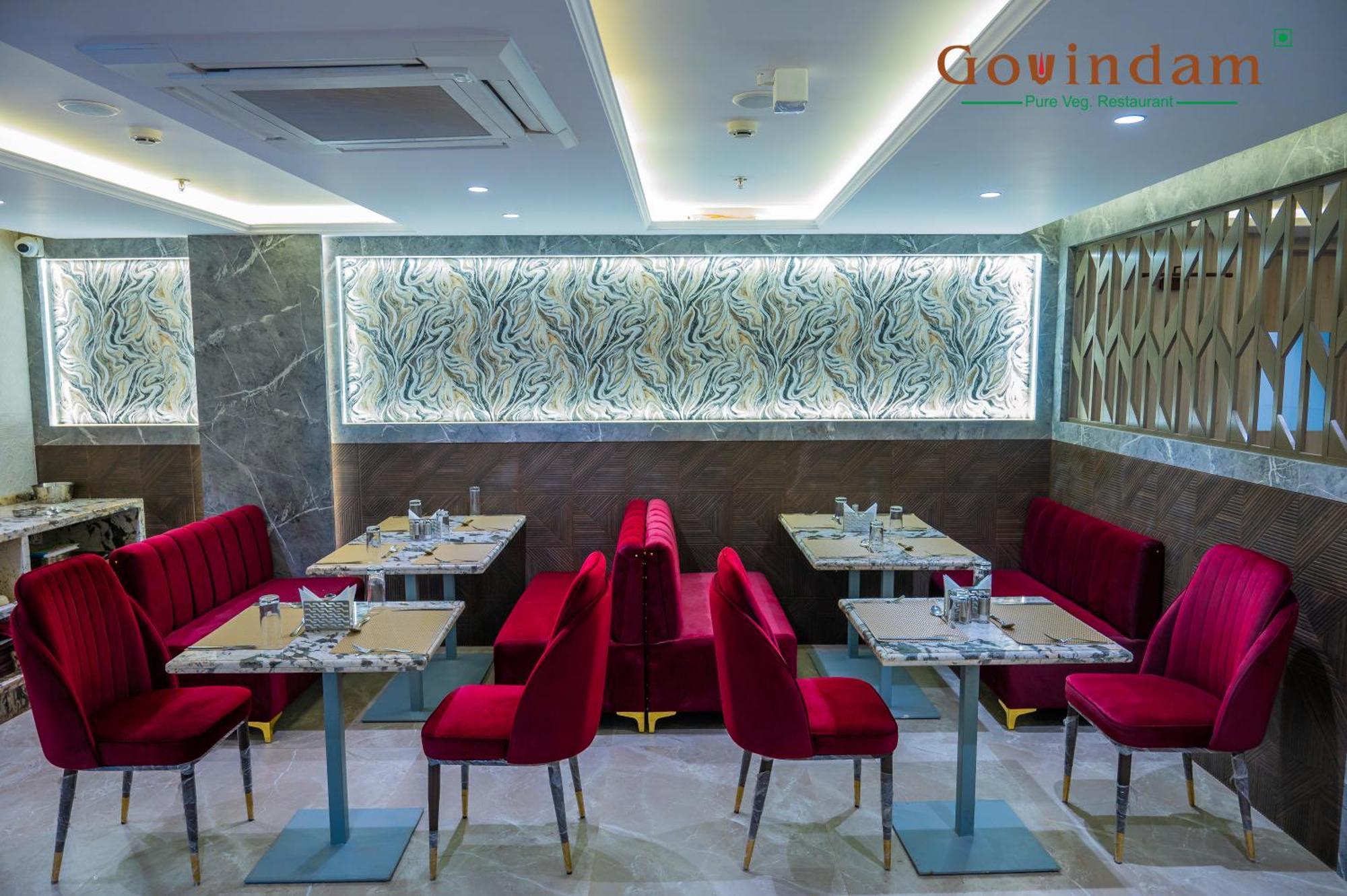 Hotel Golden Petals バラナシ エクステリア 写真